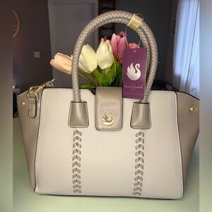 Gloria Vanderbilt Gray Braided Handbag with removable strap